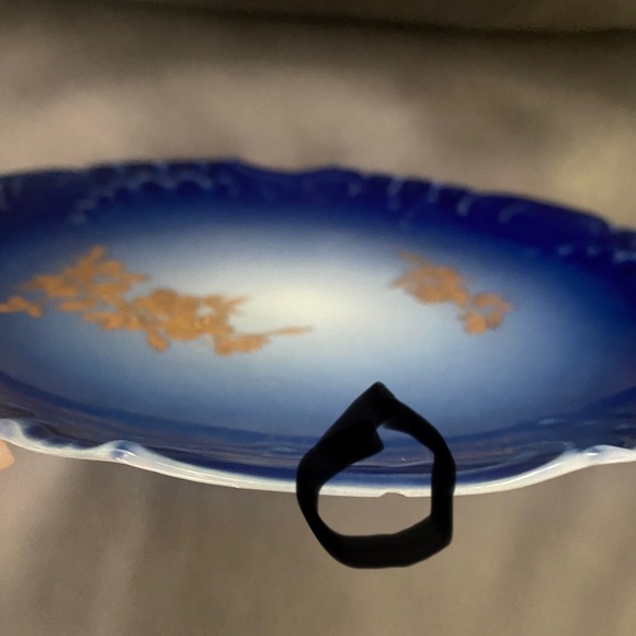 Antique Blue Plate with Gold Hand Painted Design Jean Pouyat in Limoges, France. - Picture 16 of 16